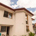 Rose Gostinjska kuća 4*